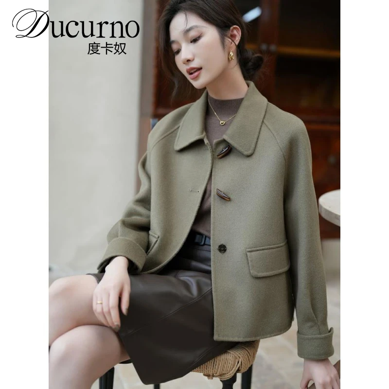 2025秋冬新款高端牛角扣双面绒羊毛大衣女短款宽松时尚毛呢外套女