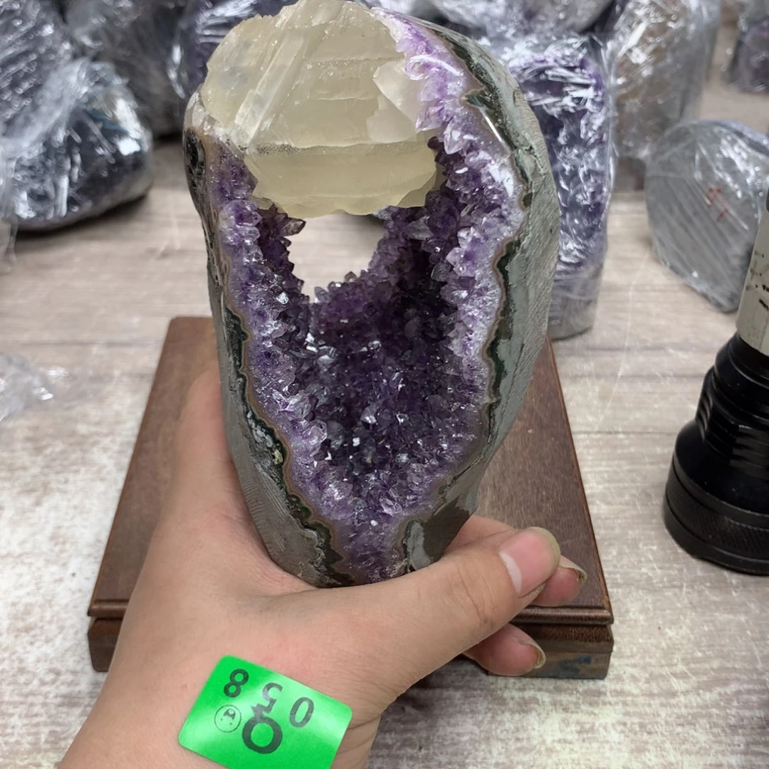 紫晶大型摆件（非配饰）未镶嵌