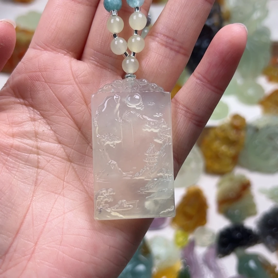 蛇纹石玉未镶嵌颈饰