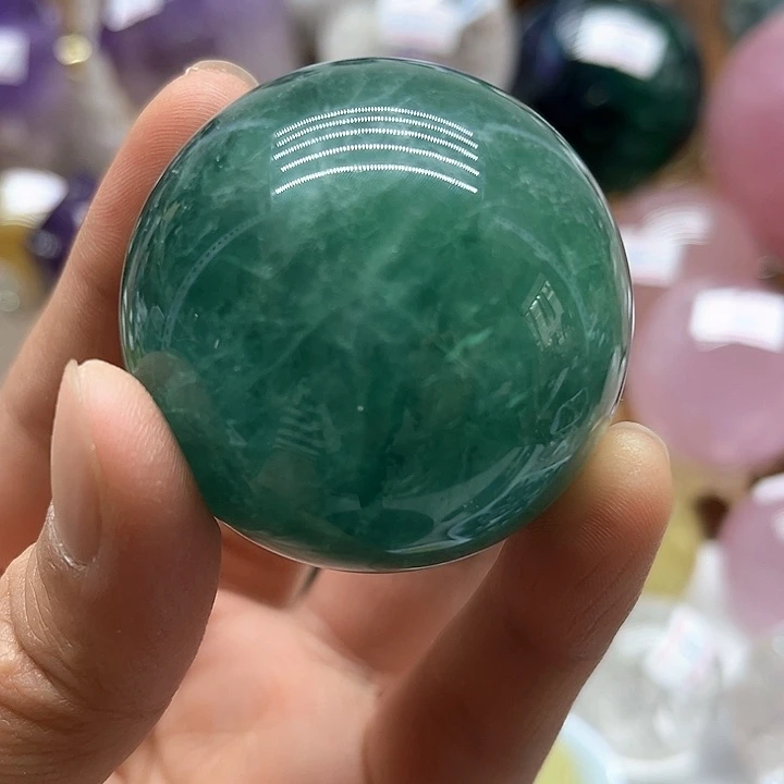 179克萤石球未镶嵌萤石