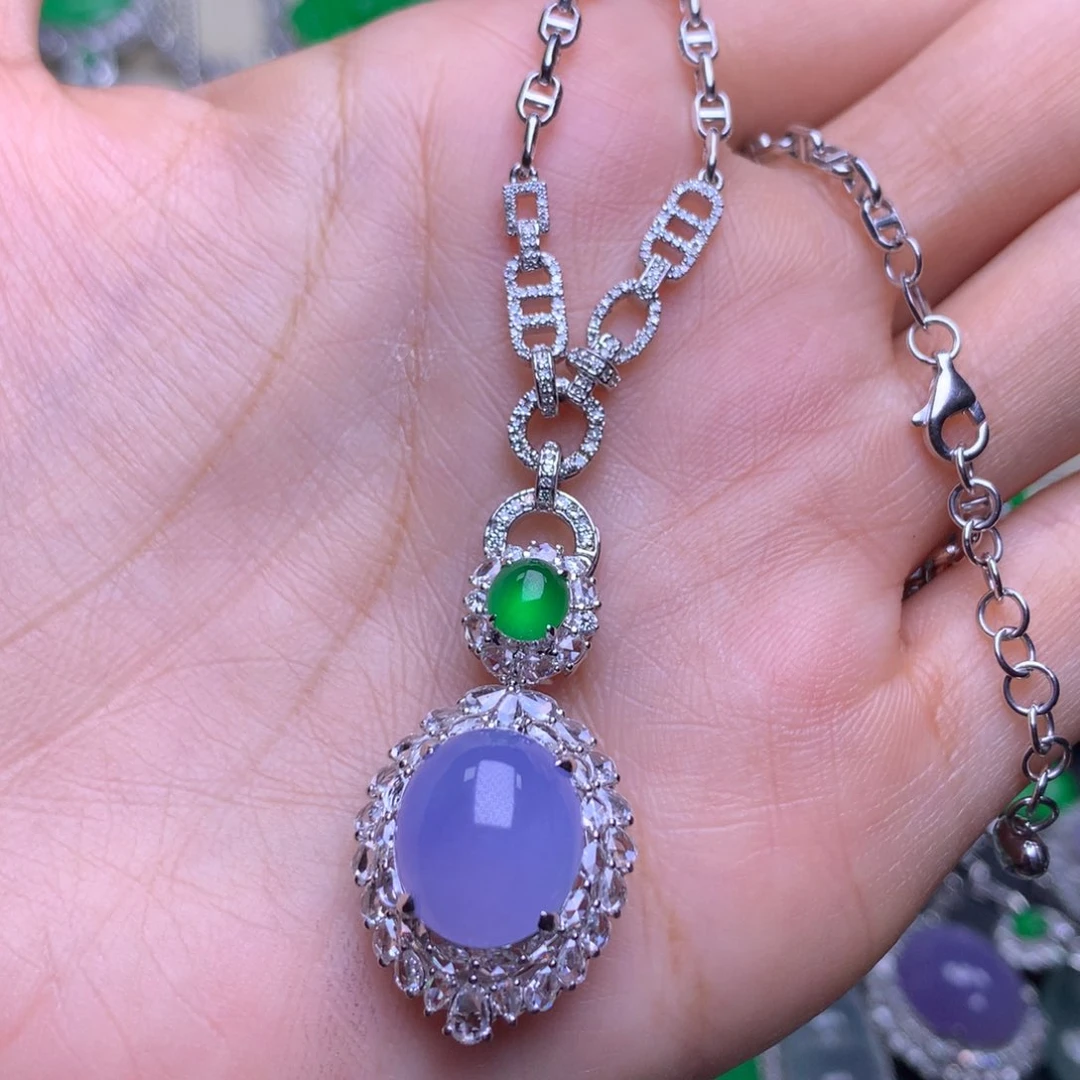 吊坠(赠链)18K金镶嵌翡翠