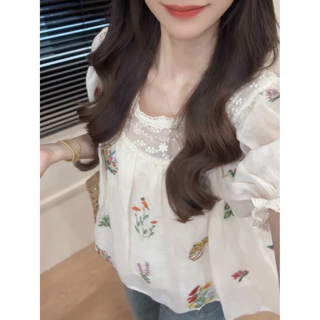 【五分糖】复古天丝刺绣衬衫女夏宽松泡泡袖小衫上衣