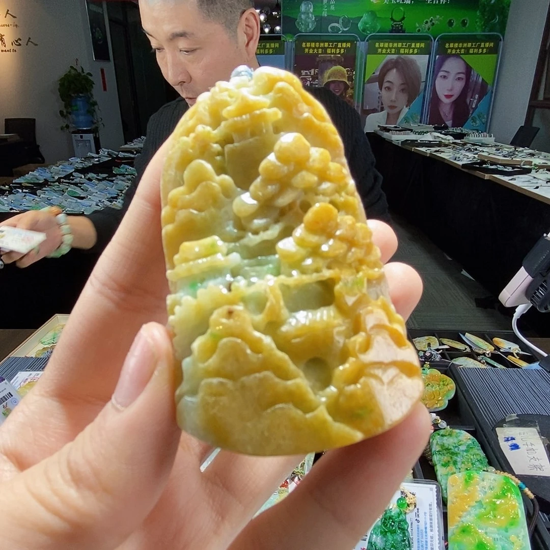 颈饰未镶嵌翡翠翡翠