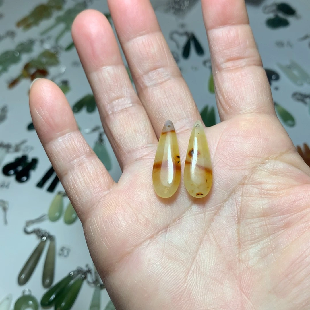 蛇纹石玉耳环未镶嵌幻*