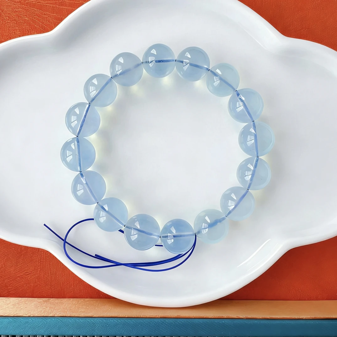 培育海蓝宝石海蓝宝手串冰润蓝透体干净透气多样性发一