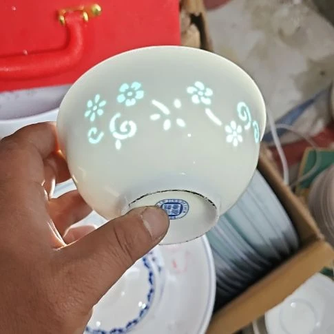 瓷玲珑青色4.75寸吃饭碗6个微瑕疵