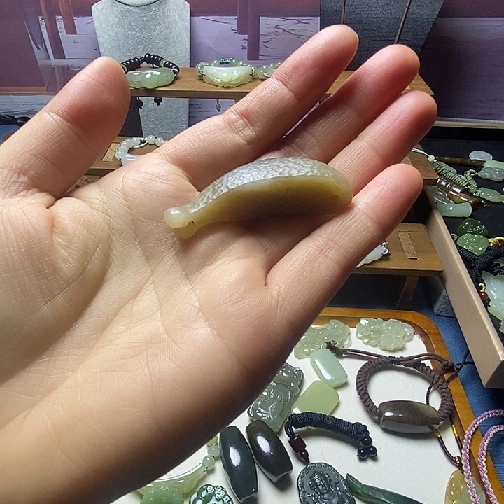 悦***美和田玉未镶嵌手链