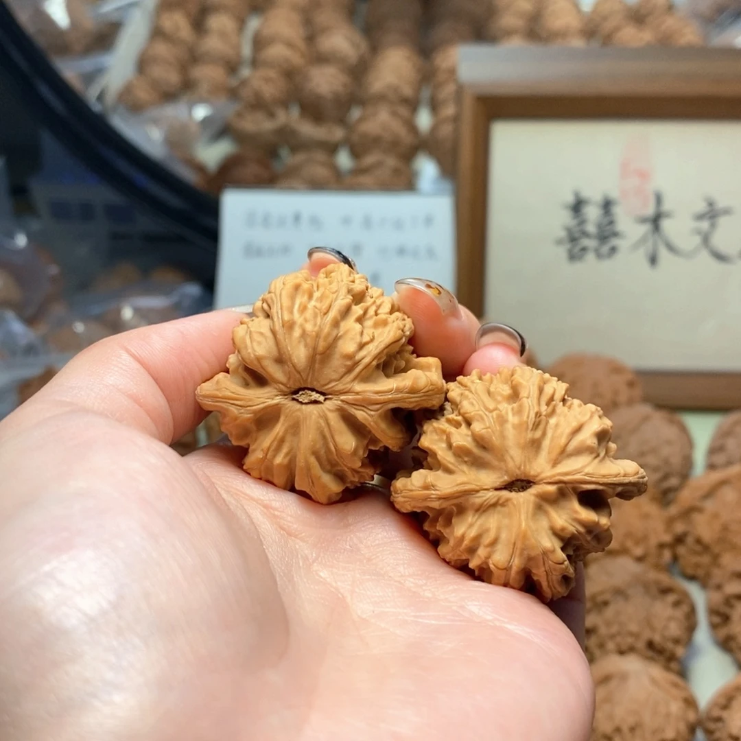 佳***棒文玩核桃把件11111111111