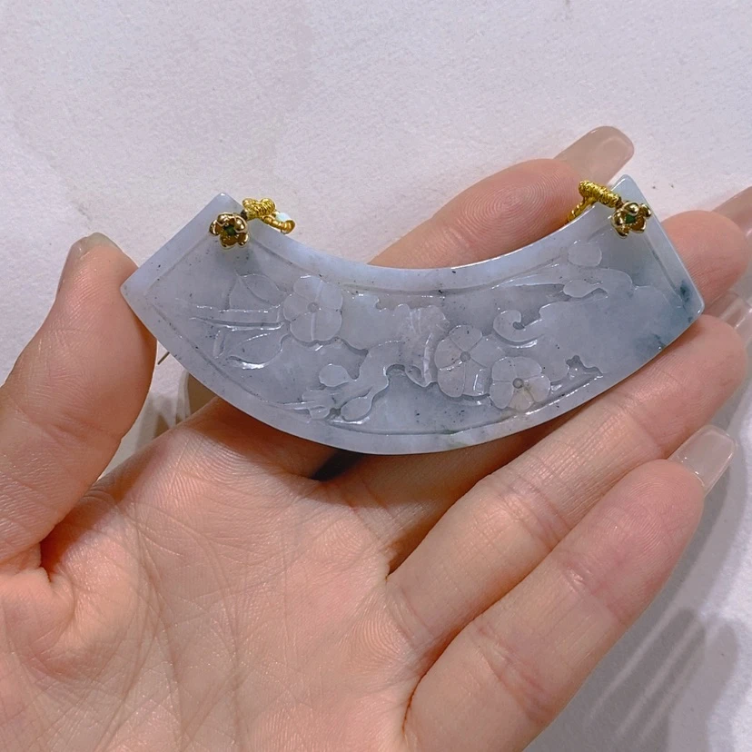 【闪购商品】翡翠未镶嵌颈饰