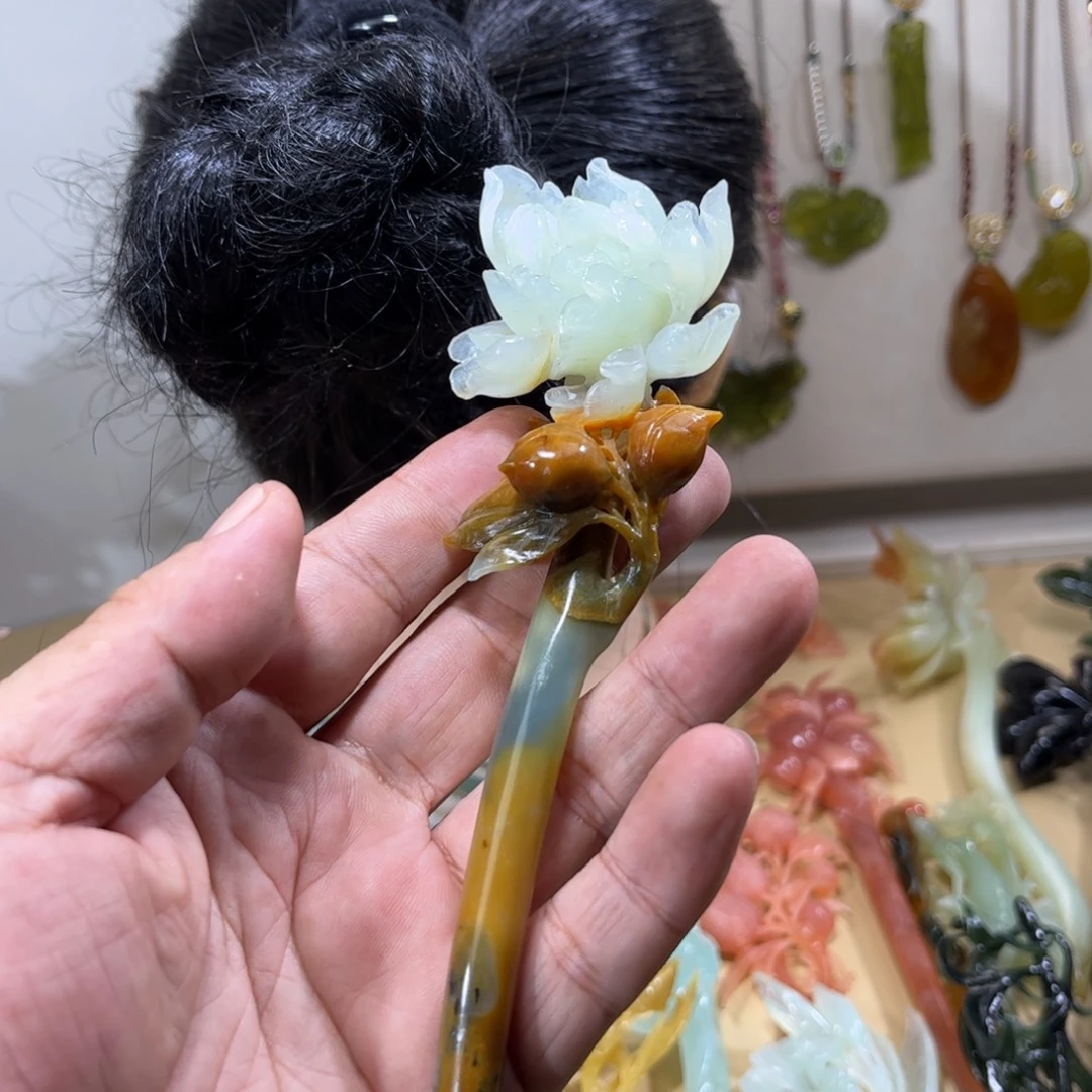 春***丽合金蛇纹石玉发簪