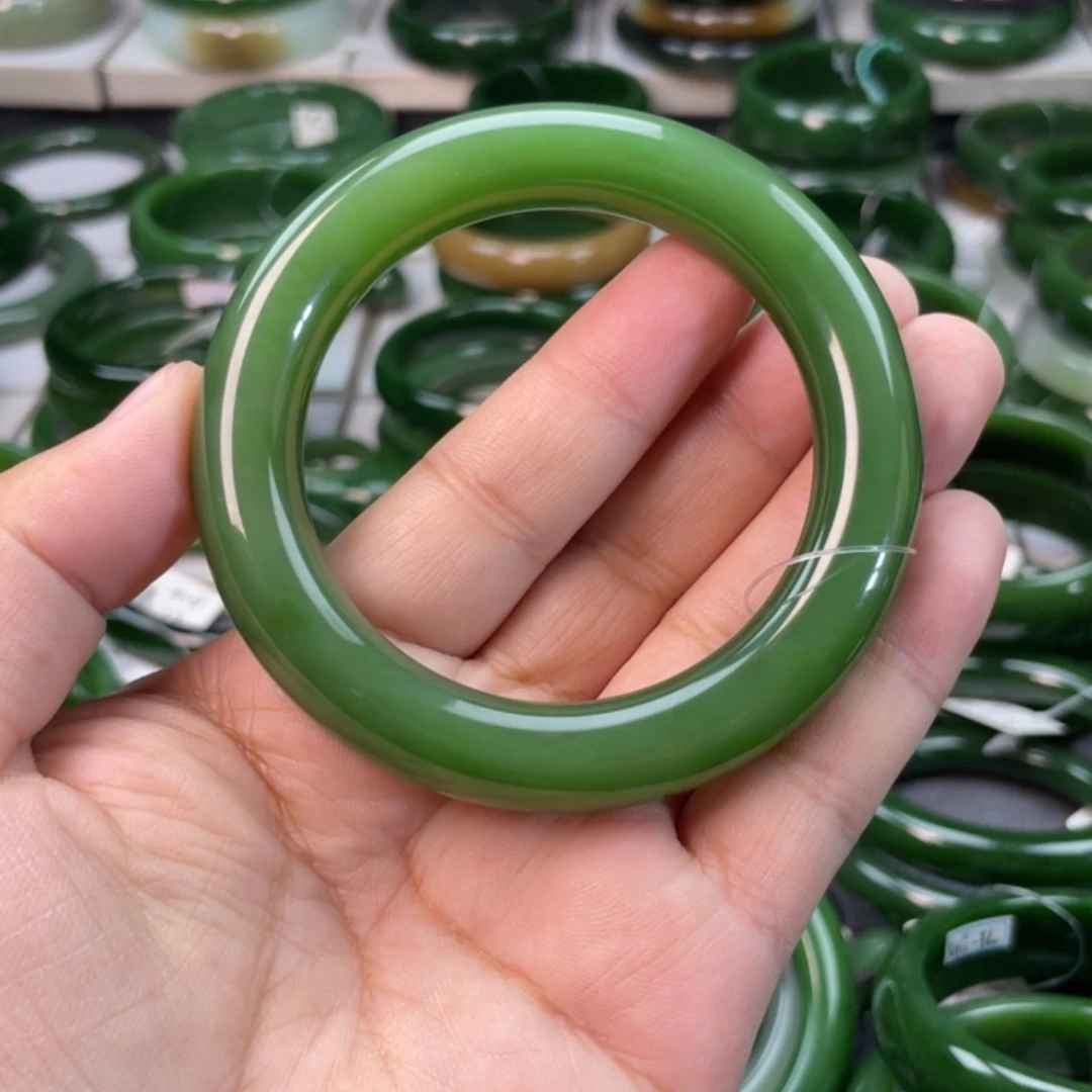 和田玉（碧玉）手镯未镶嵌