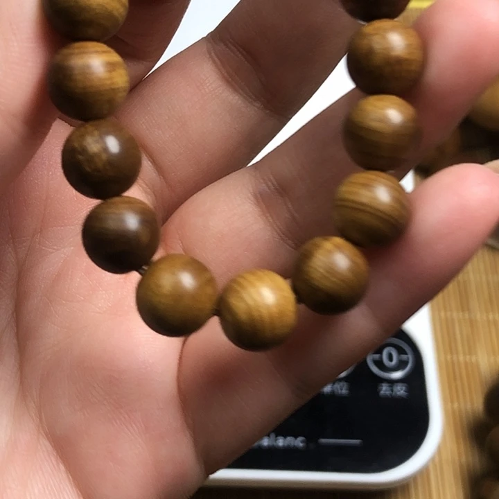 檀香木无事牌老山檀香10微微瑕