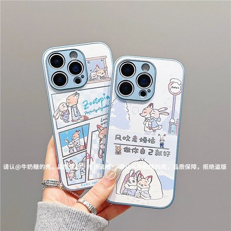 雪地情侣适用苹果17玻璃手机壳新款华为小众oppo高级小米vivo防摔