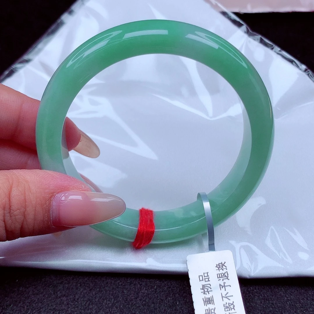 翡翠未镶嵌手镯天然缅甸翡翠A货玉手镯