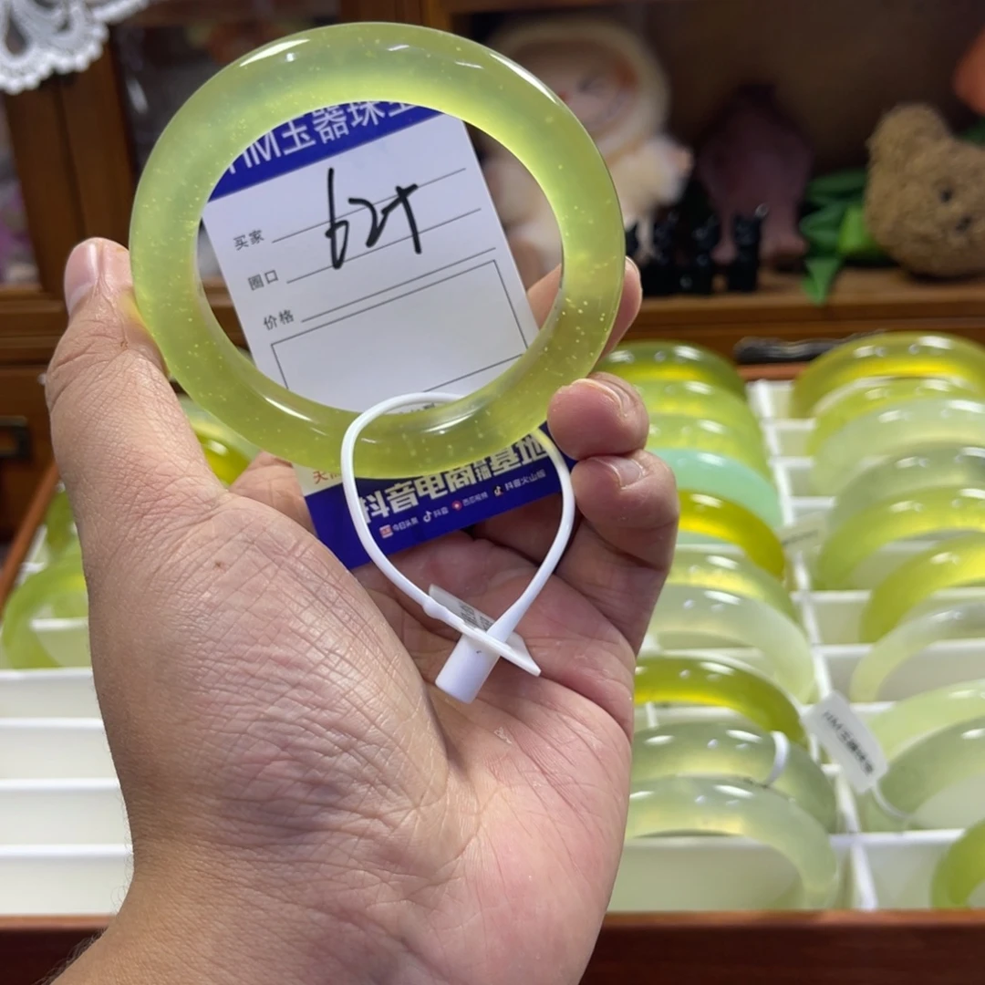 蛇纹石玉未镶嵌手镯451