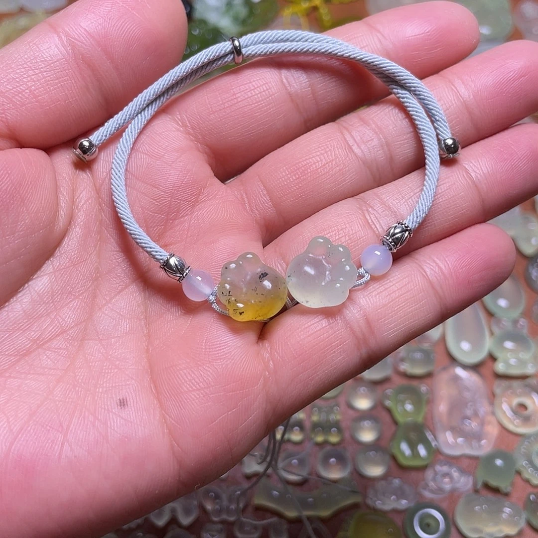 梨***念蛇纹石玉未镶嵌吊坠