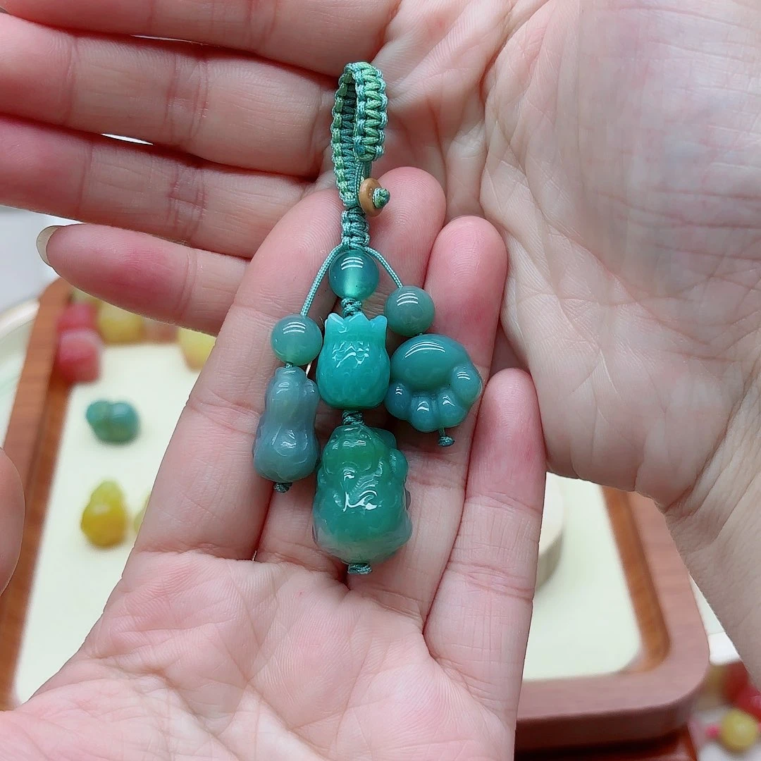 玛瑙/玉髓手串未镶嵌欢*在盐源028