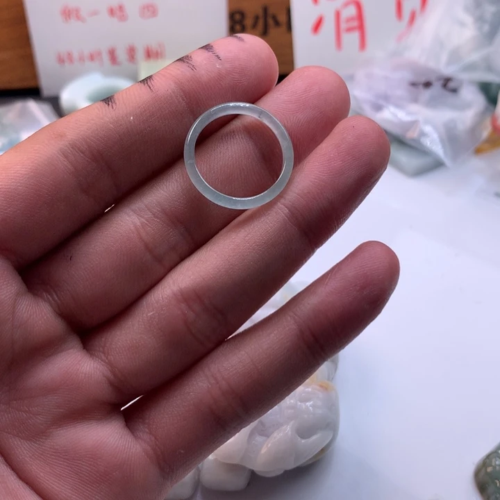 翡翠未镶嵌颈饰保真天然a货翡翠