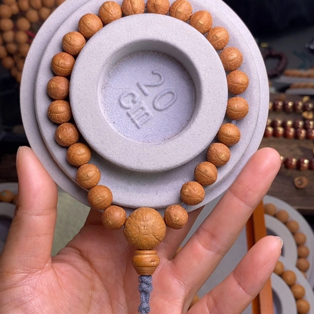 夜***、凤眼菩提手串10凤眼