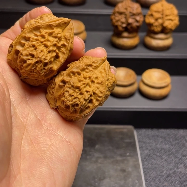 文玩核桃吊坠F富甲天下