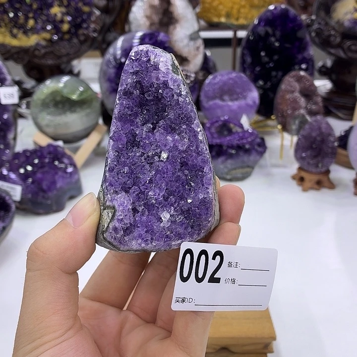 大型摆件（非配饰）未镶嵌水晶