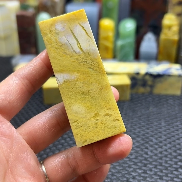 梵***鱼青田石印章石印章石