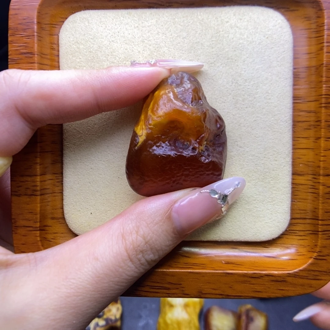 未镶嵌定制琥珀陈