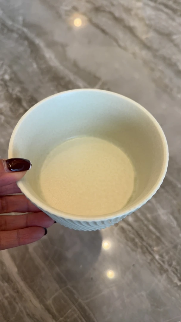 奶油风罗马竖纹陶瓷米饭碗家用简约高颜值吃饭碗（芥末绿）