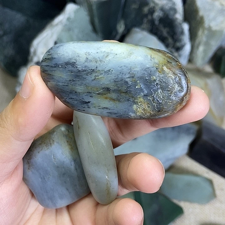 和田玉（糖玉）未镶嵌珠宝半成品