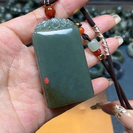 和田玉挂件未镶嵌