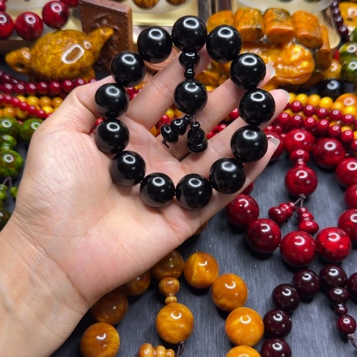 松木琥珀木文玩手串