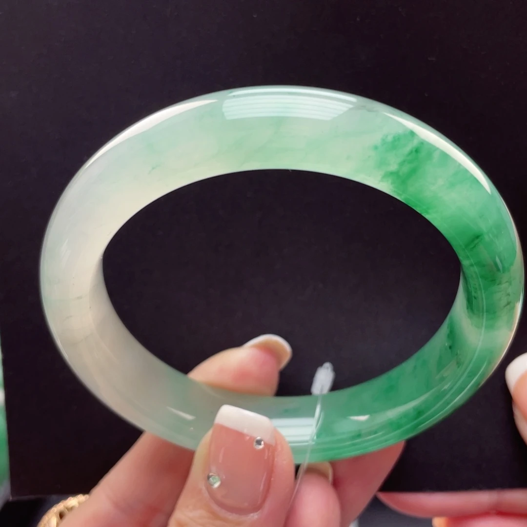 石英质玉手镯未镶嵌57-58圈