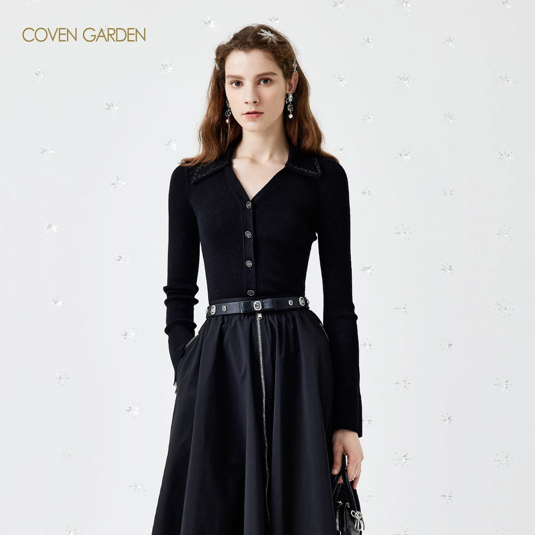 【哥文花园】黑色打底毛针织衫CSA1032090