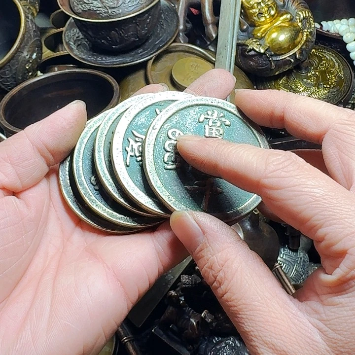 铜器摆件收收藏藏