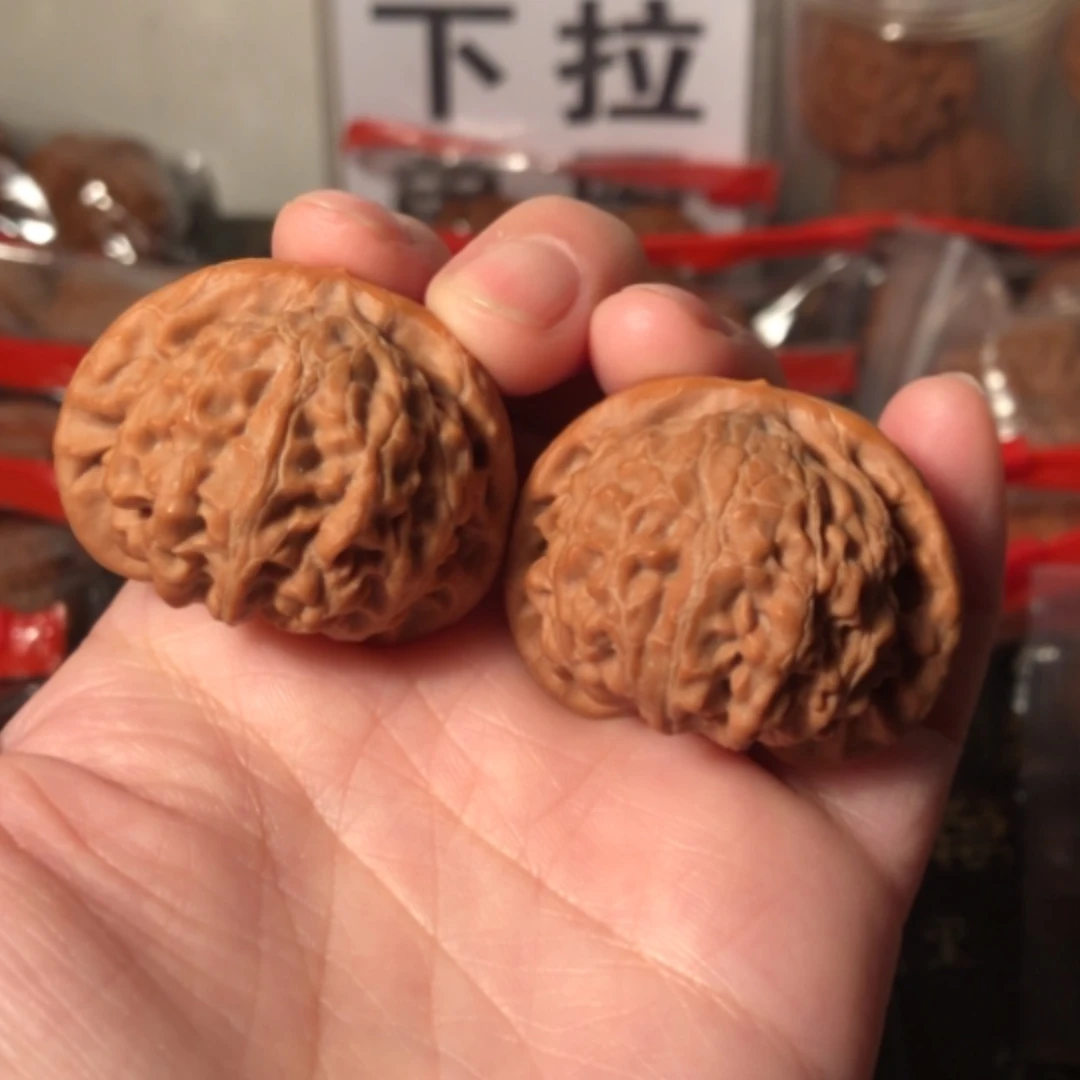 【闪购商品】文玩核桃把件宫灯40