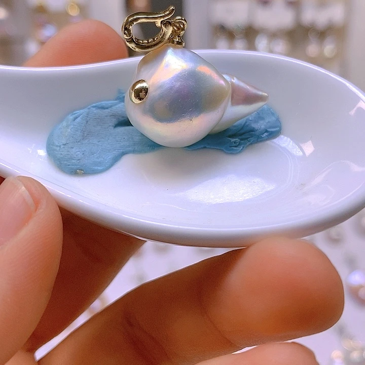 淡水珍珠颈饰合金