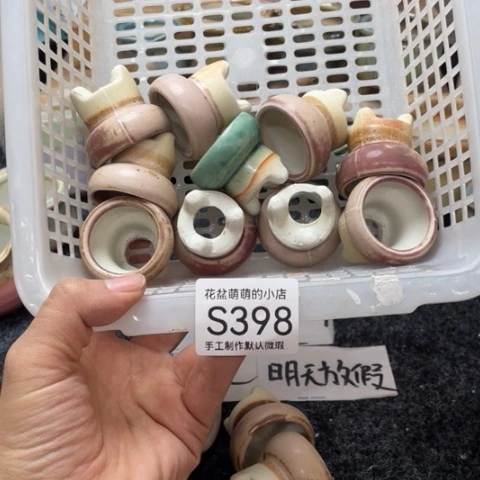 紫砂花盆微瑕398口径3厘米左右