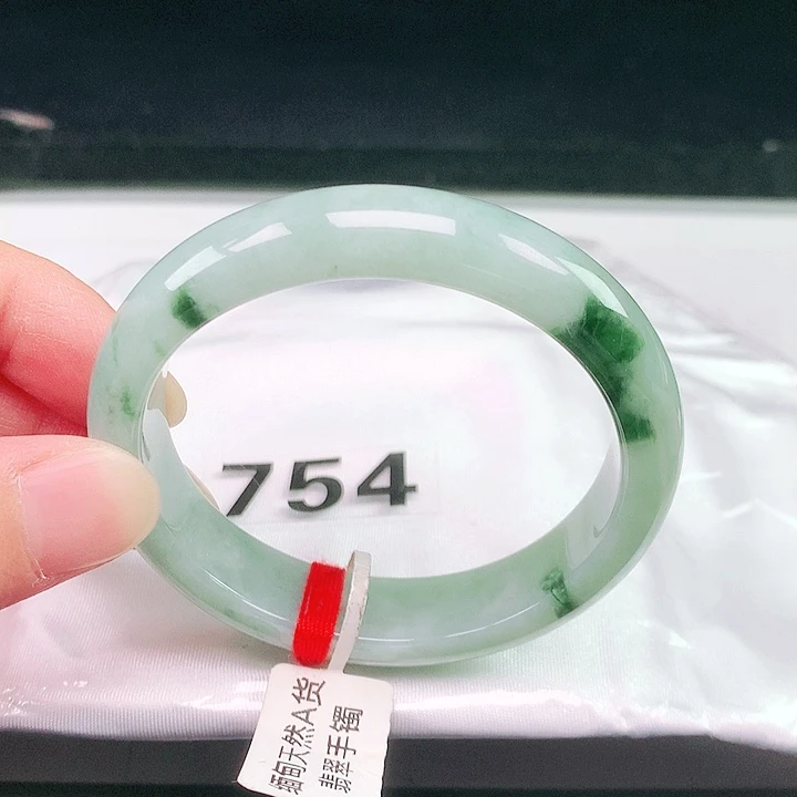 翡翠未镶嵌手镯（贵妃镯）754
