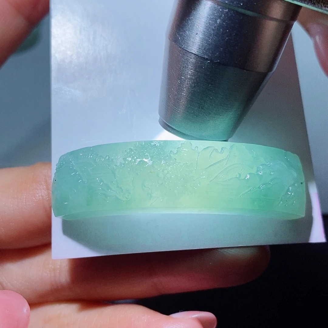 定制翡翠未镶嵌翡翠