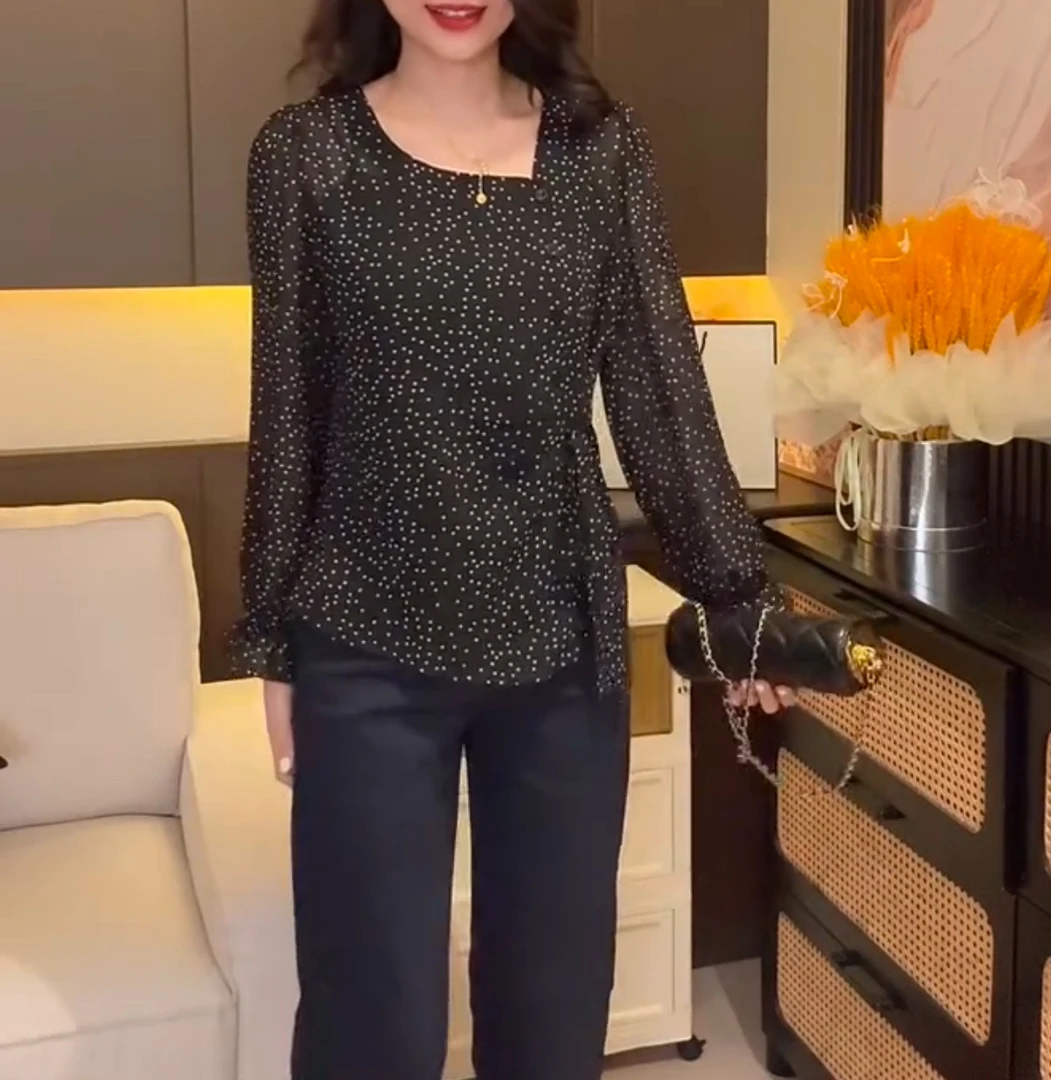 减龄百搭波点长袖防晒雪纺小衫