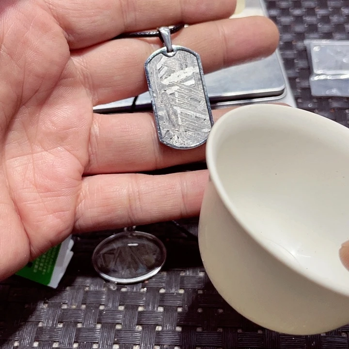 来自中国新疆阿勒泰。