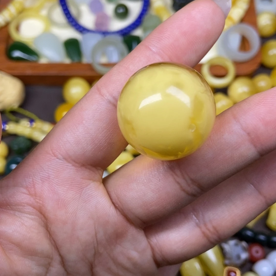 未镶嵌琥珀手链汇****心卡26