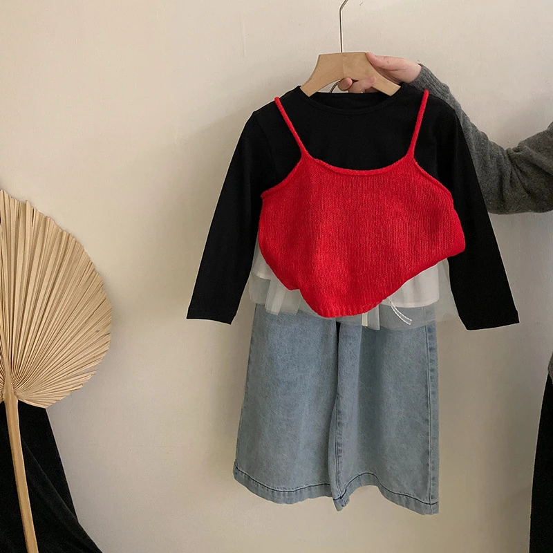 儿童2025春季新款韩版长袖T恤针织吊带女童网纱屁帘牛仔裤套装