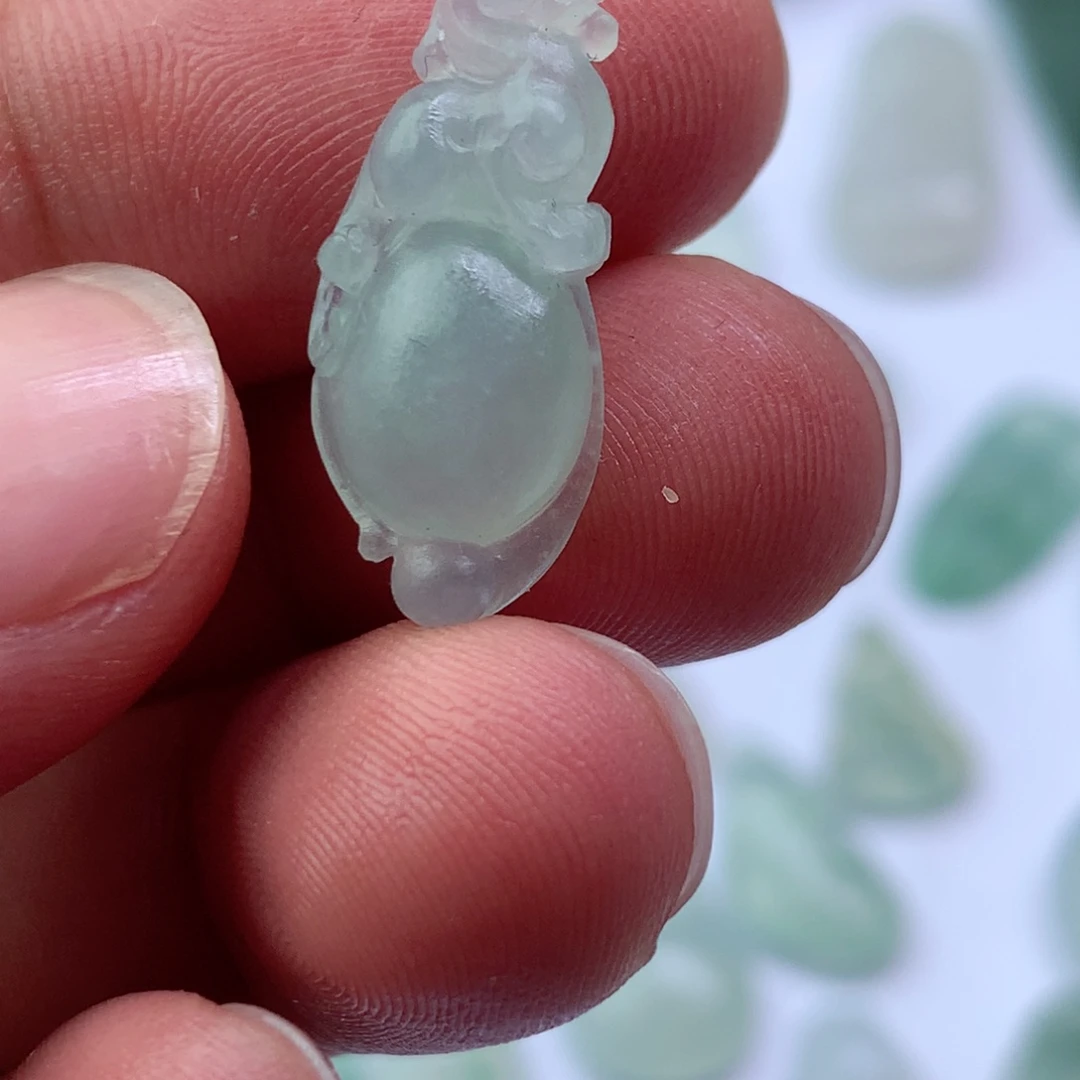 定制翡翠未镶嵌包工