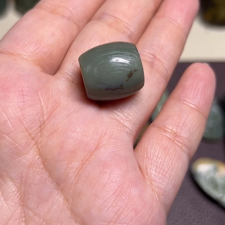 岫岩河磨玉（透闪石质玉）未镶嵌颈饰