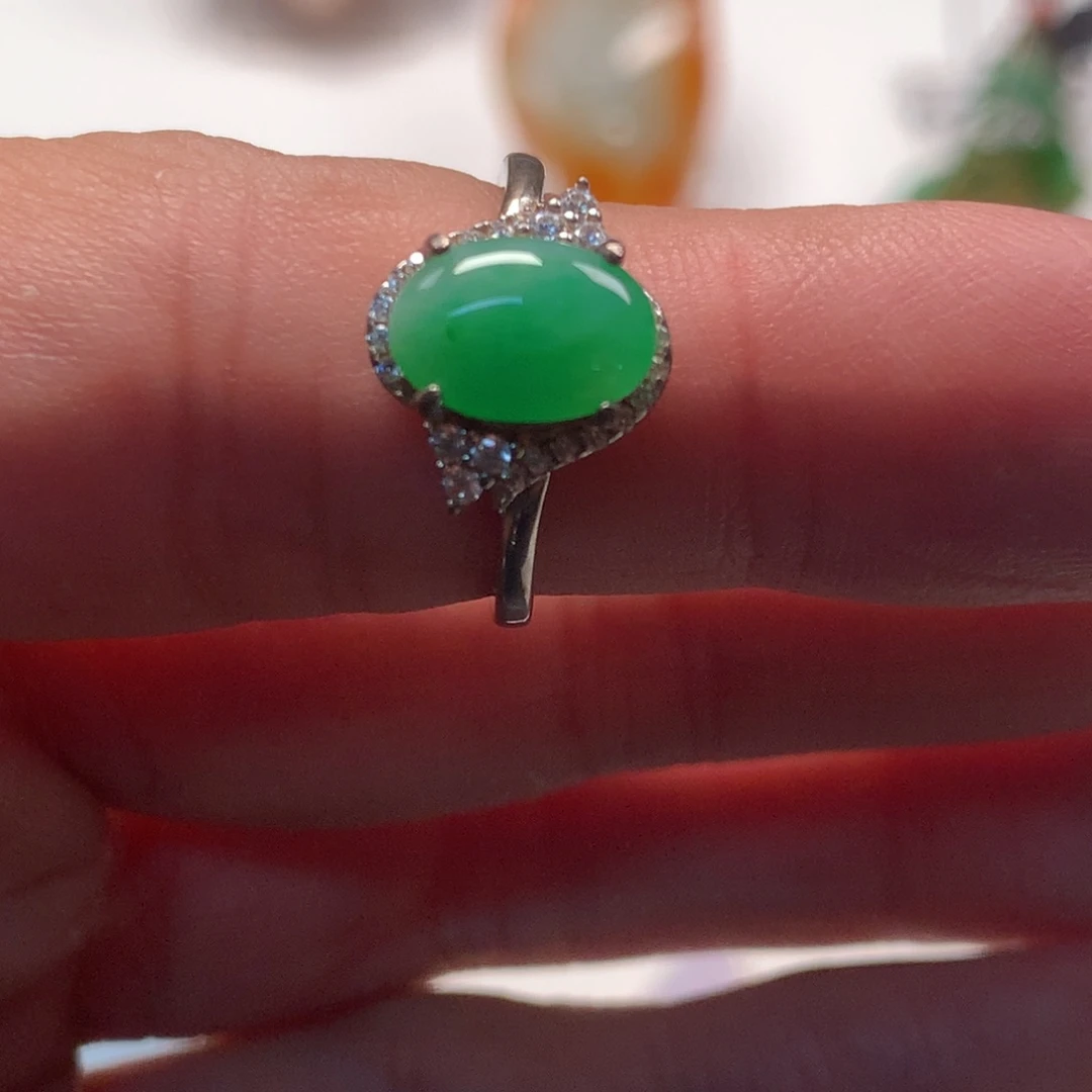 翡翠未镶嵌戒指天然缅甸翡翠果绿女戒