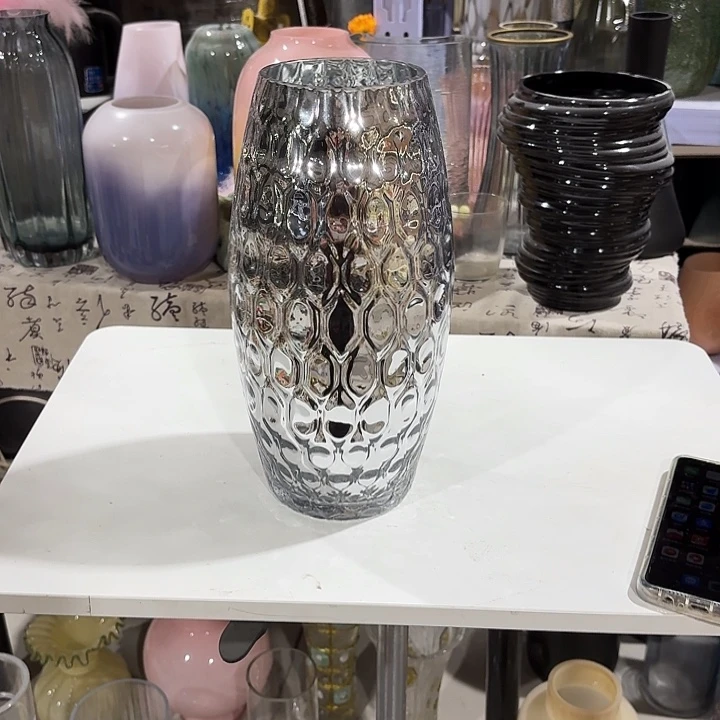 高度30厘米的重工艺花瓶