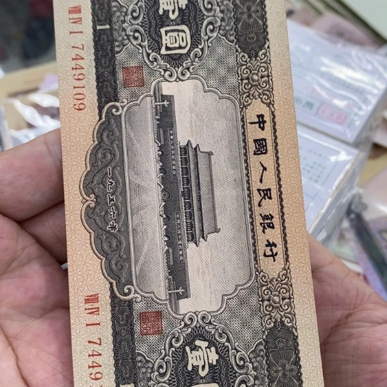 y***400000000000000009109