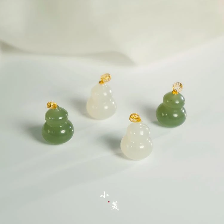 18K金和田玉葫芦吊坠（多样性发一）G80585