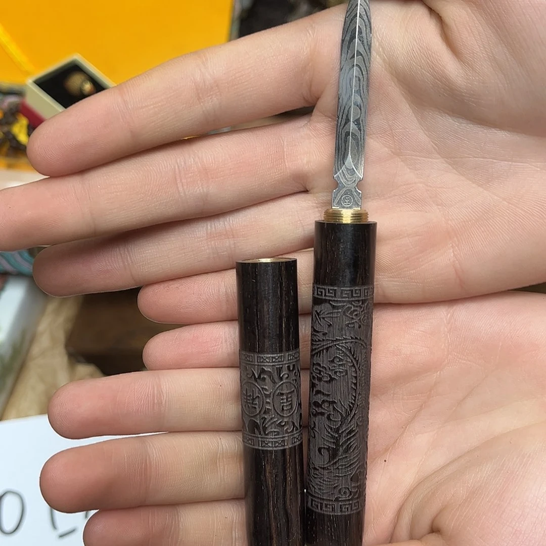 大叶紫檀（黑酸枝木类）